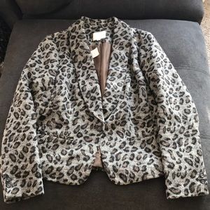 Women’s leopard print blazer